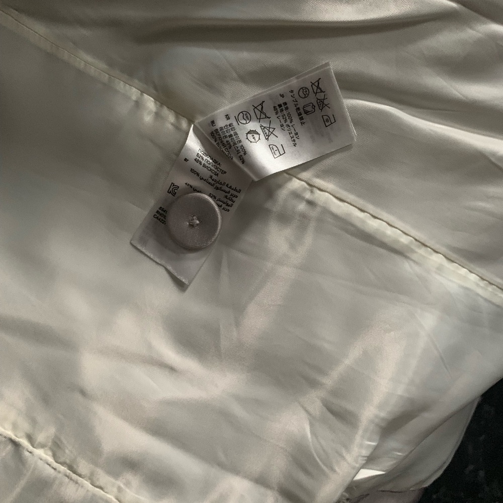 Blazer - Picture 7 of 9